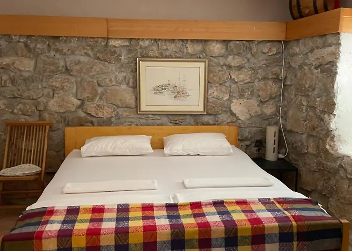 Authentic House Pelegrinka