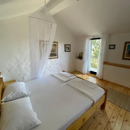 Authentic House Pelegrinka Ferienhaus *