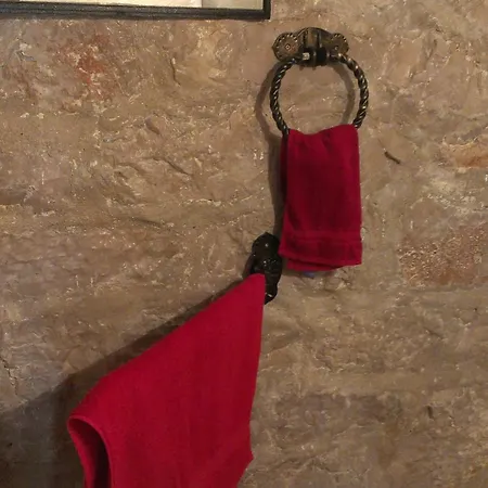 Authentic House Pelegrinka مالي درفينيك