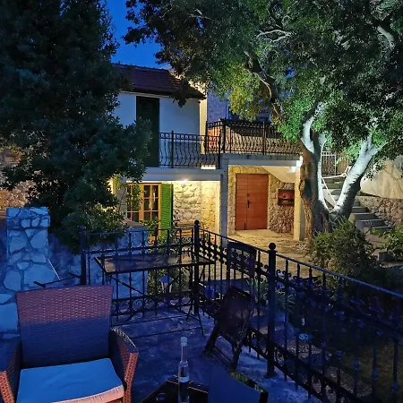 Tatil Evi Authentic House Pelegrinka